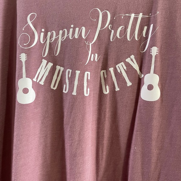 2 large shirts wore one day - Picture 4 of 6